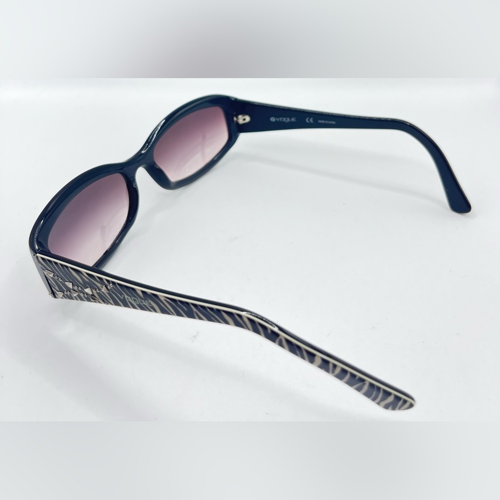 Vogue VO2514-S Gray Oval Sunglasses Frames Only - Picture 5 of 8